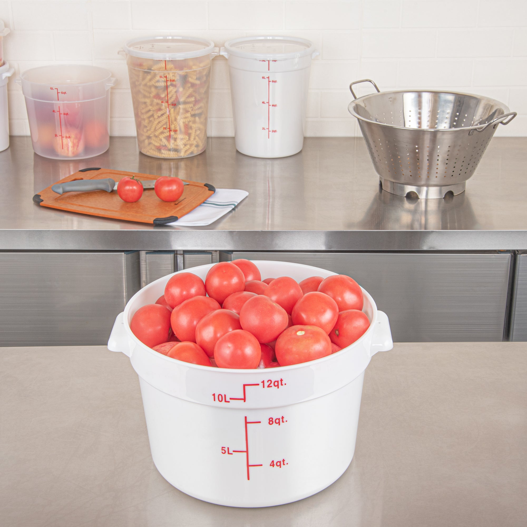 Met Lux 12 qt Round White Plastic Food Storage Container - with Red Volume Markers - 12 1/4" x 12 1/4" x 8" - 10 count box